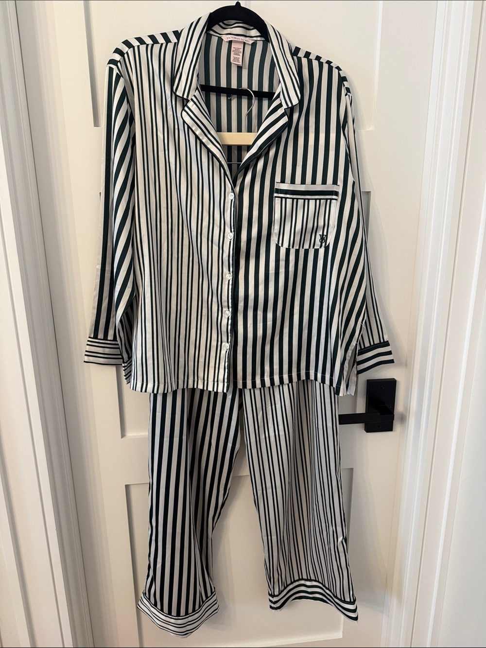 Victoria's Secret Green & White Vertical Stripe Satin Pajama Set XL Short length